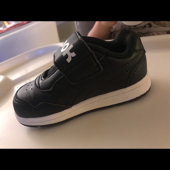 Baby Reebok Shoes - Picture 4 of 6